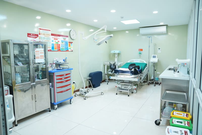 Công nghệ và trang thiết bị hiện đại giúp thai phụ được chẩn đoán và chăm sóc an toàn